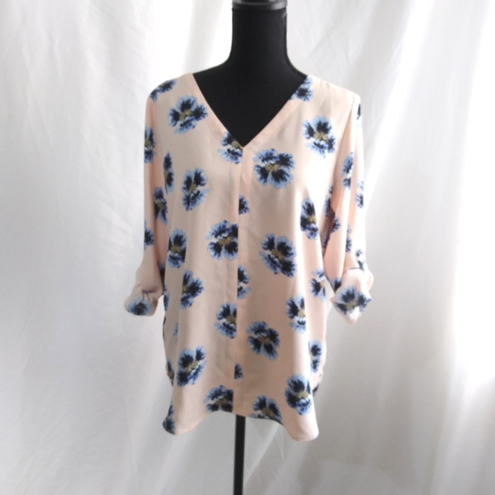 LOFT small pink floral long sleeve blouse